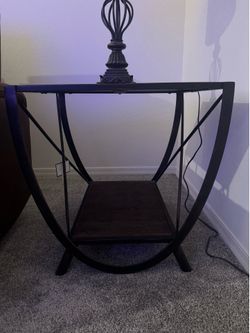 Wood/iron End table