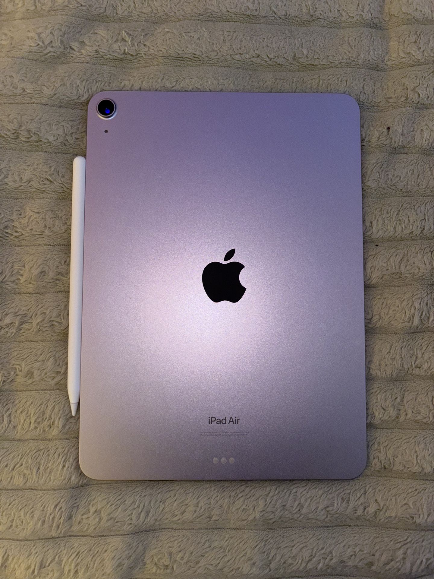 Ipad Air (11in) (M2) and Apple Pencil Pro