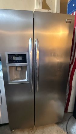 Frigidaire Refrigerator
