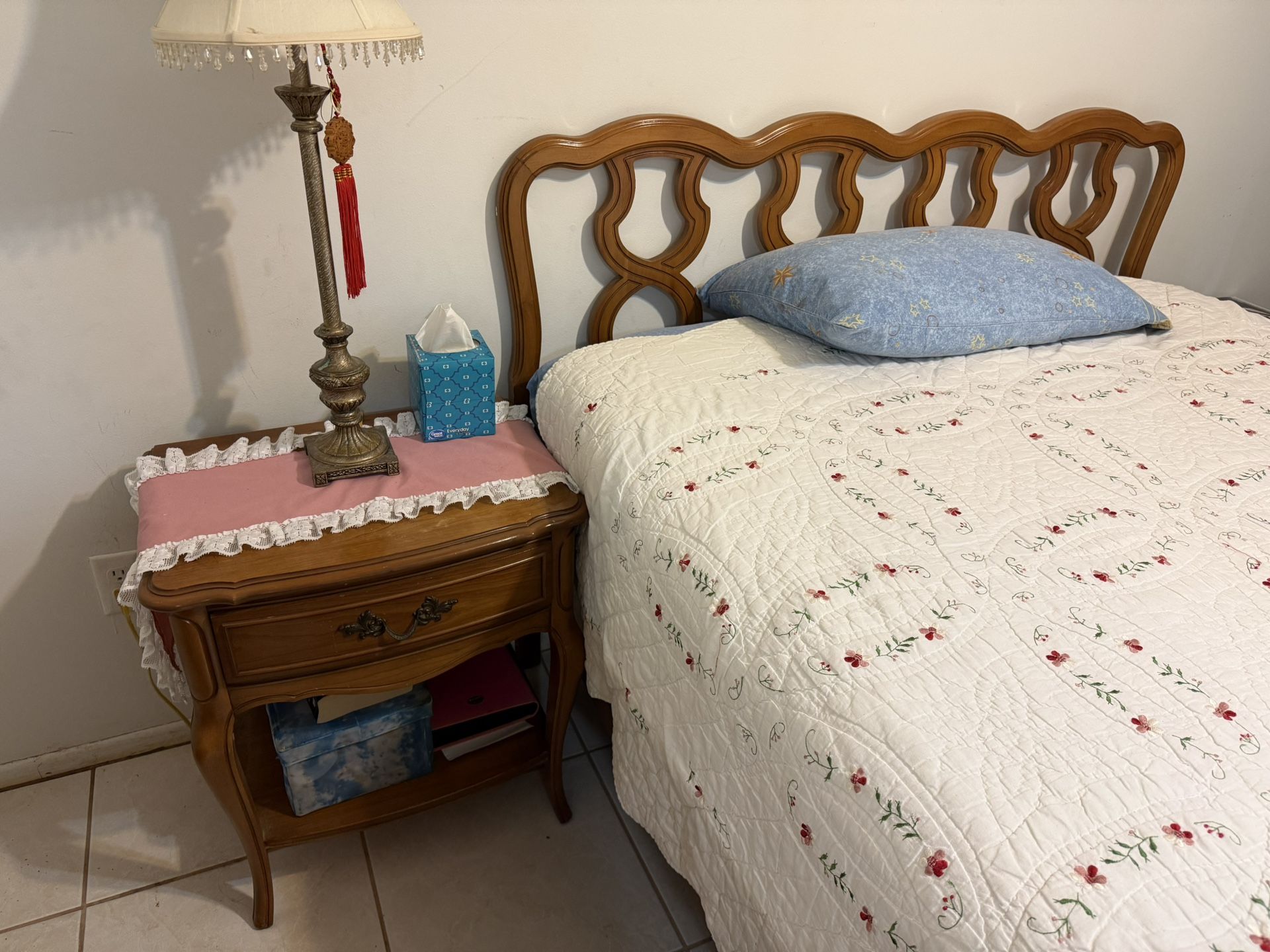 Full-Size Bedroom Set With Mattress