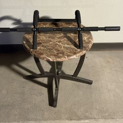 Pull Up Bar