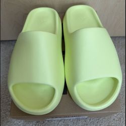 Yeezy Slide Glow Green, Where To Buy, HQ6447