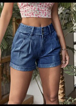 Pleated Roll Up Denim Shorts, Size 32