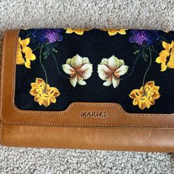 Marias Brown Leather Wallet - Multi Dividers with zipper - NEW