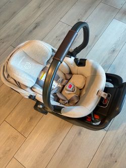 UPPAbaby ARIA  Carseat