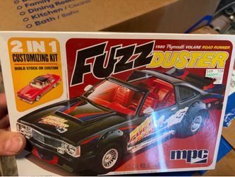 The fuzz duster model kit