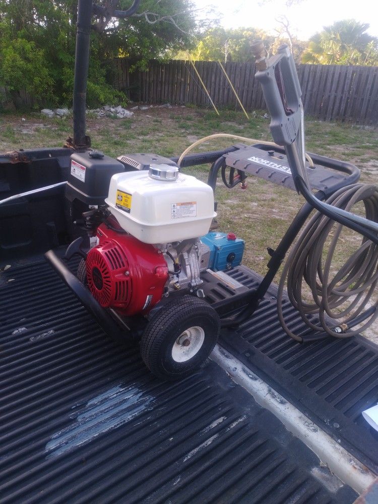 4200 Pressure Washer With Surface Cleaner And A Hundred Foot Of High Pressure Hose