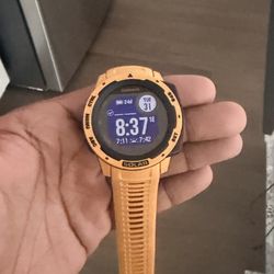 Garmin Instinct solar like brand new