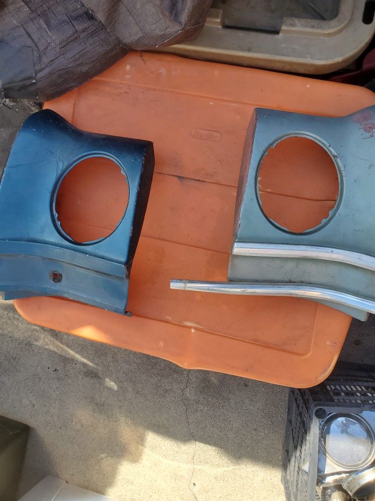 65 Impala Rear Corner S Original S Gd Condition  See Pictures 