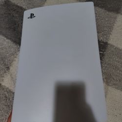 PS5 (Trades Or 320 OBO!!)