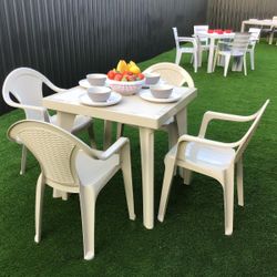 Patio Set-Pool Chairs 