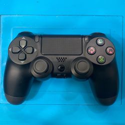 Black PS4 Controller 