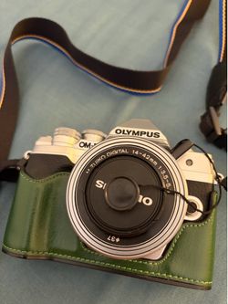 Olympus OMD EM10 camera