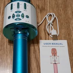 Karaoke Wireless Bluetooth Microphone with LED Lights