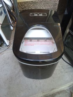 !! Ice Maker Frigidaire