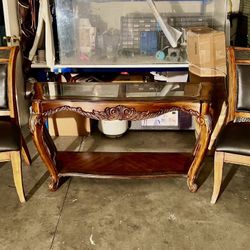 Entry Table and 2 chairs