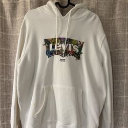 Levi’s Medium Frog Hoodie