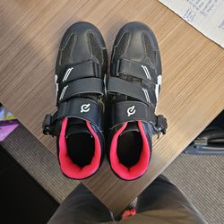 Women's Peleton Shoes Size 7