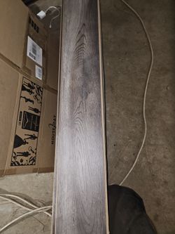 Flooring 3 Boxes Unopened