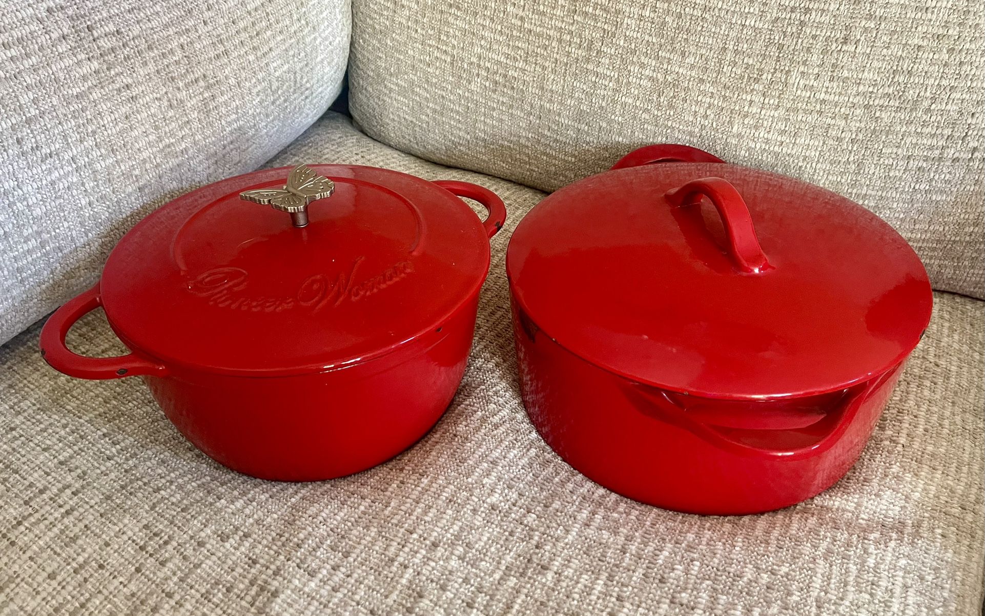 Vintage Dutch Oven Pots Cookware Butterfly Knob Bright Red