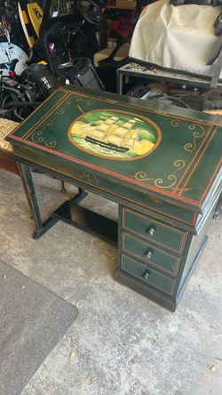 Royal Navy 3-drawer Captains Desk