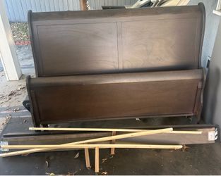Queen size bed with a spring box -ready to be picked up