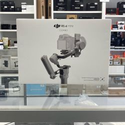 DJI RS 4 Mini Combo 