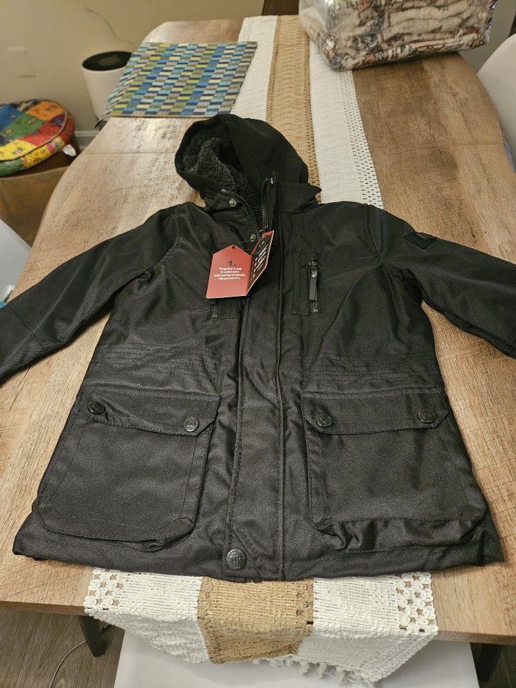 BOYS JACKET - BRAND NEW SIZE 8 - URBAN REPUBLIC
