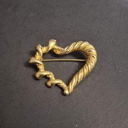 Vintage 1980's Anne Klein Twisted Rope Goldtone Heart Outline Brooch
