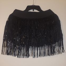 New Skirt Black
