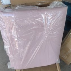 Yoga mat New 2f x 6f