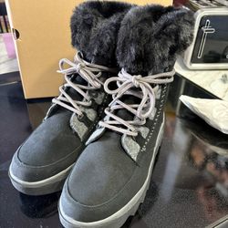 New Fur Lined Winter Boots(10)