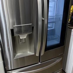 Lg Instaview 4 Door Refrigerator 