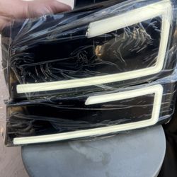 03-06 Chevy Silverado Smoke Black Clear Reflector LED Strip Headlights Parking Lights