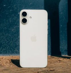 📱 Apple iPhone 16 Plus (Pre-Owned) – Starting at $599! Save 40% + Up to 1-Year Warranty – Just $1 to Grab It Today 🔥