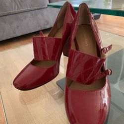 Women’s Calvin Klein Heels (Red, size 7)