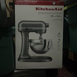 Kitchen aid Mixer Brand New