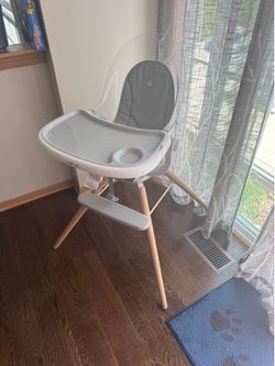 Munchkin high chair
