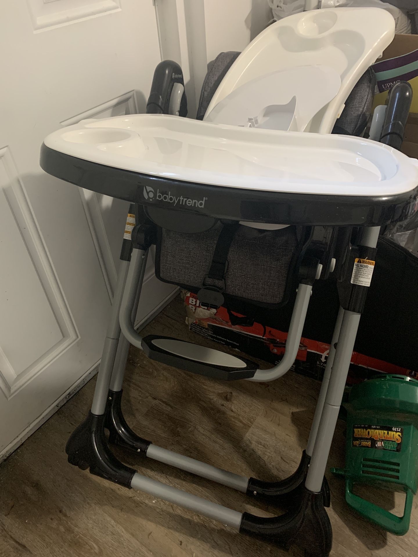 Baby Trend 5in1 High Chair