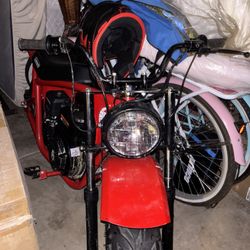 Coleman Powersports 196cc Gas Mini Bike, B200R