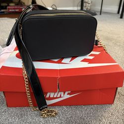 Unknown brand crossbody