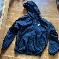 Nike Windbreaker Size Small