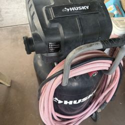 Air Compressor 20 Gal 