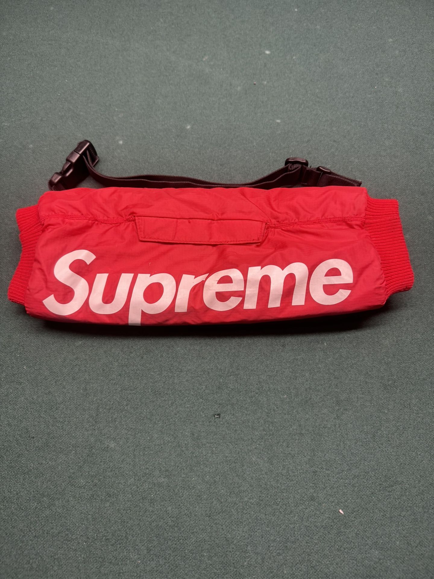 Supreme Hand Warmer – Red – FW18 – Authentic