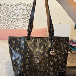 Dooney & Bourke Tote Shoulder Bag Brown Monogram VTG 1975 Logo Duck Charm 