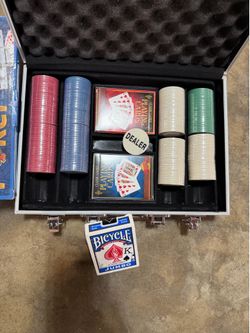 New pokers set 3 decks of cards