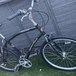 Diamondback Wildwood Hybrid 