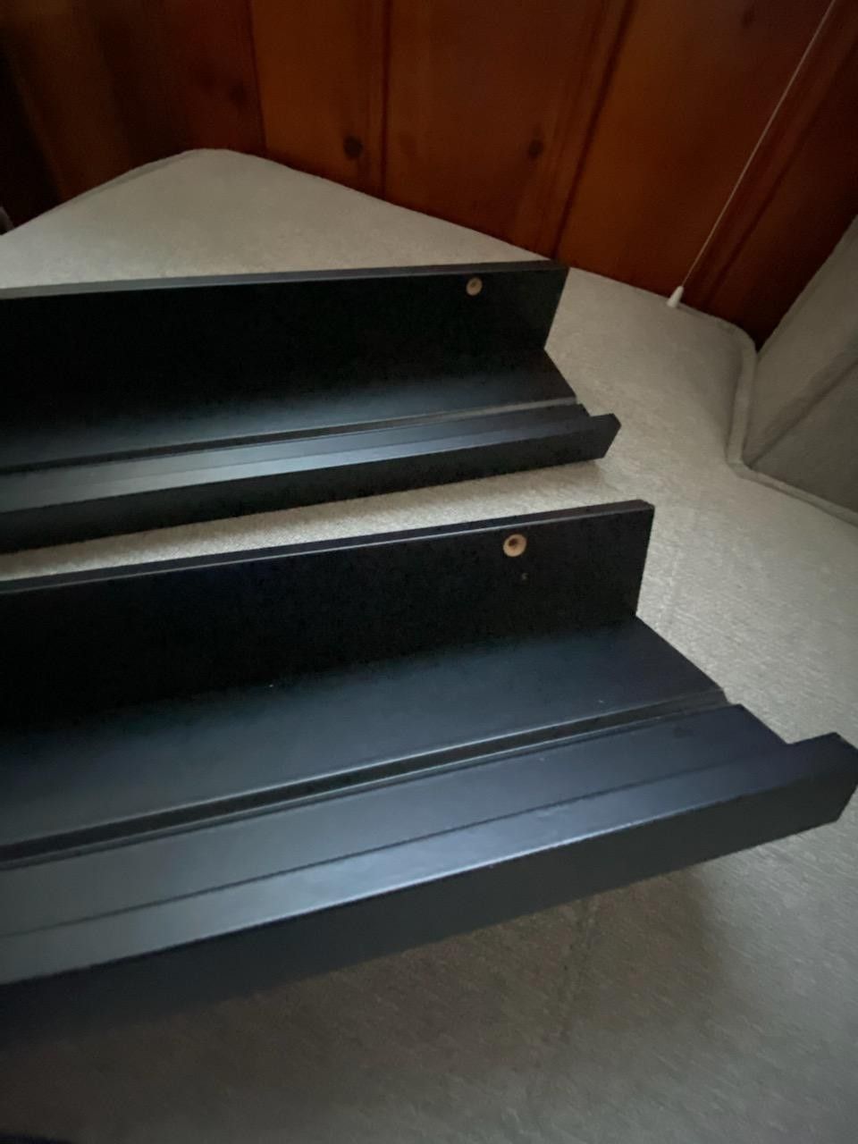 Floating shelves