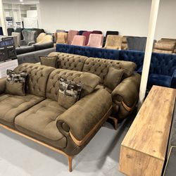 Sofa & Loveseat Brown Set 