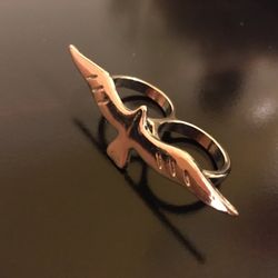Metal bird two finger ring